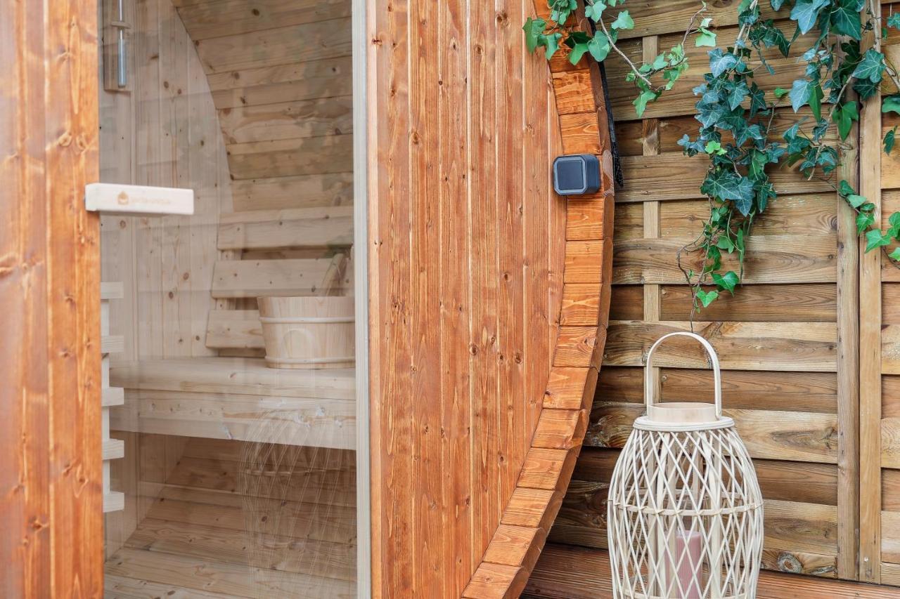 Suite Luxueuse Avec Jardin Prive Sauna Et Jacuzzi Paris Luaran gambar
